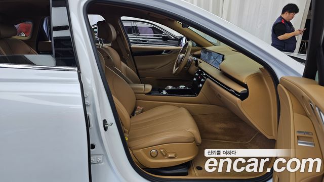 Genesis G80 (RG3) Gasoline 2.5 Turbo AWD 2025 — фото 11