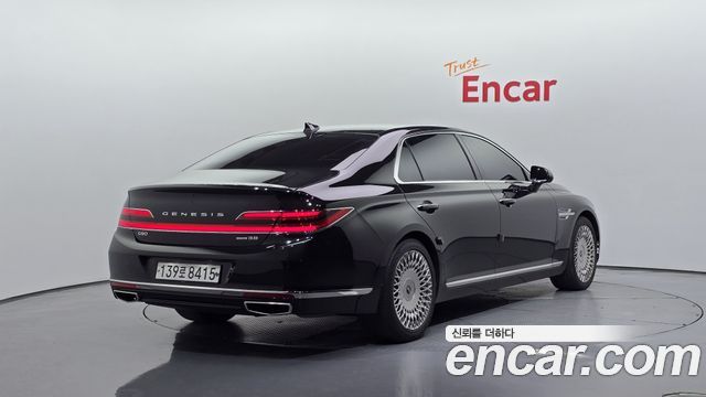 Genesis G90 3.8 AWD Premium Luxury 2019 — фото 2