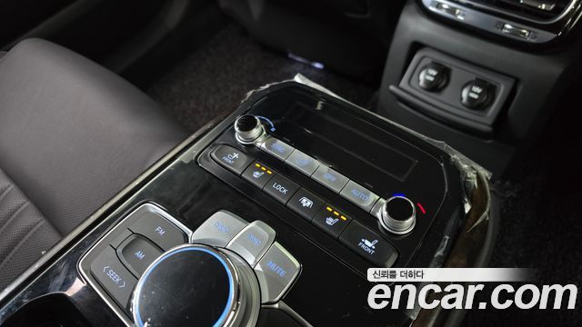 Genesis G90 3.8 AWD Premium Luxury 2019 — фото 16
