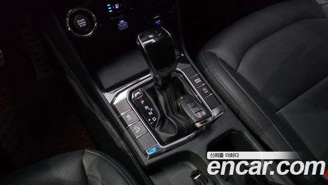 KG Mobility (SsangYong) Beautiful Korando Gasoline 1.5 2WD C5 Plus 2020 — фото 9
