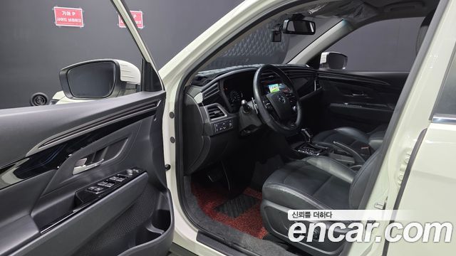 KG Mobility (SsangYong) Beautiful Korando Gasoline 1.5 2WD C5 Plus 2020 — фото 10