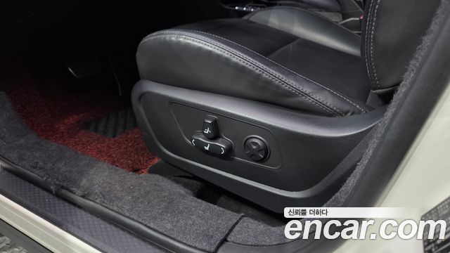 KG Mobility (SsangYong) Beautiful Korando Gasoline 1.5 2WD C5 Plus 2020 — фото 18