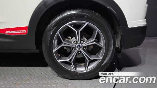 KG Mobility (SsangYong) Beautiful Korando Gasoline 1.5 2WD C5 Plus 2020 — фото 21