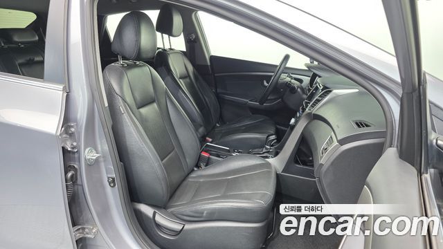 Hyundai i30 (New) Diesel 1.6 VGT Extreme 2012 — фото 11