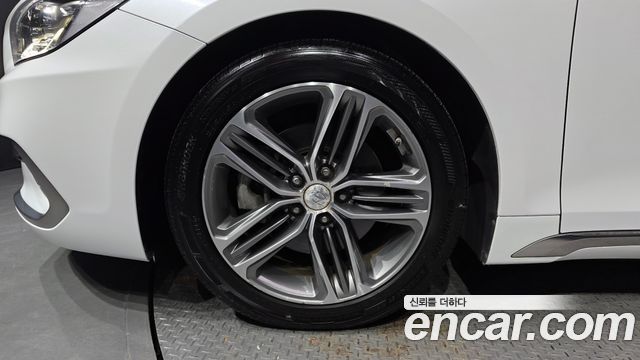 Hyundai Grandeur (IG) 2.4 Premium Special 2018 — фото 5