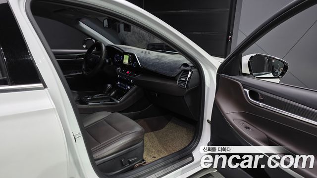 Hyundai Grandeur (IG) 2.4 Premium Special 2018 — фото 11