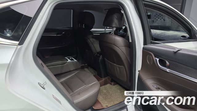 Hyundai Grandeur (IG) 2.4 Premium Special 2018 — фото 12