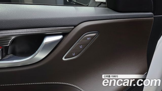 Hyundai Grandeur (IG) 2.4 Premium Special 2018 — фото 18
