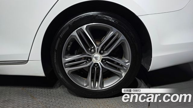 Hyundai Grandeur (IG) 2.4 Premium Special 2018 — фото 21