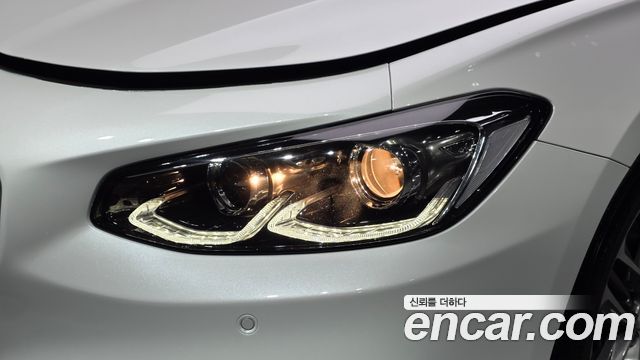 Hyundai Grandeur (IG) 2.4 Premium Special 2018 — фото 22