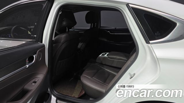 Hyundai Grandeur (IG) 2.4 Premium Special 2018 — фото 26