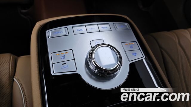 Genesis G80 (RG3) Gasoline 2.5 Turbo AWD 2026 — фото 19