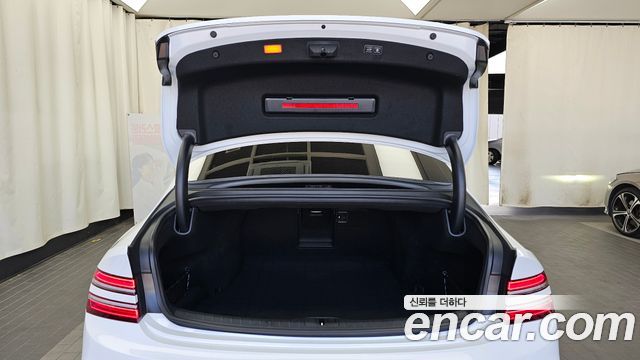 Genesis G80 (RG3) Gasoline 2.5 Turbo AWD 2026 — фото 20