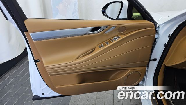 Genesis G80 (RG3) Gasoline 2.5 Turbo AWD 2026 — фото 24