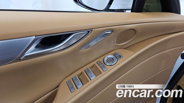 Genesis G80 (RG3) Gasoline 2.5 Turbo AWD 2026 — фото 30