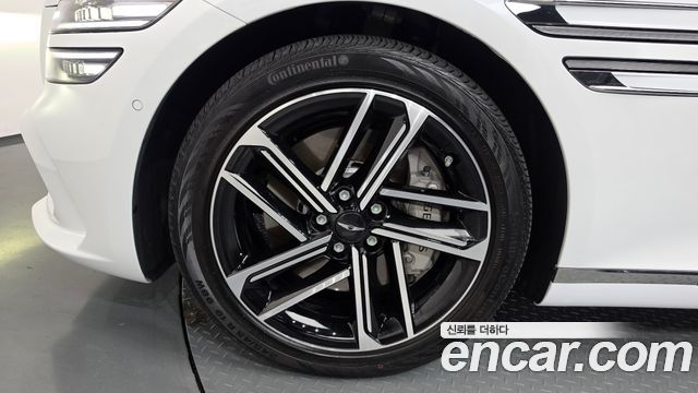 Genesis G80 (RG3) Gasoline 2.5 Turbo AWD 2025 — фото 5