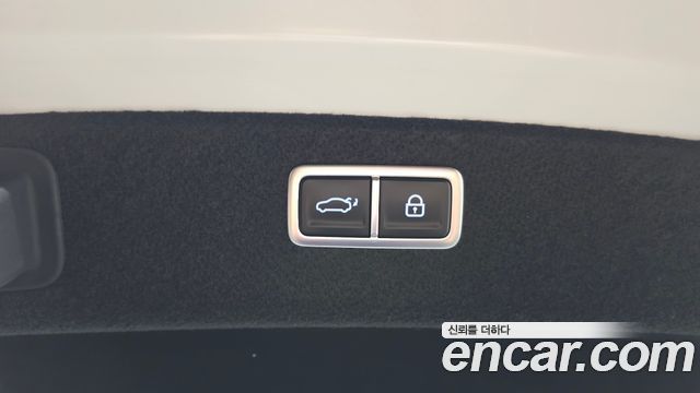 Genesis G80 (RG3) Gasoline 2.5 Turbo AWD 2025 — фото 15