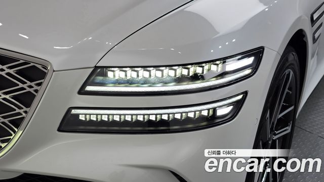 Genesis G80 (RG3) Gasoline 2.5 Turbo AWD 2025 — фото 22