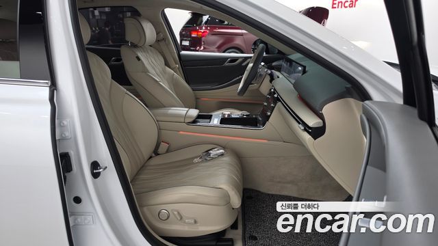 Genesis G80 (RG3) Gasoline 2.5 Turbo AWD 2025 — фото 26