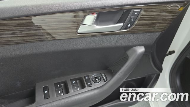 Hyundai Sonata (LF) LPI Smart(Handicapped) 2015 — фото 19