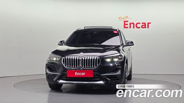BMW X1 (F48) xDrive 20i xLine 2022 — фото 3