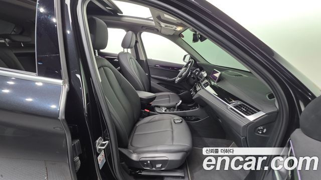 BMW X1 (F48) xDrive 20i xLine 2022 — фото 26