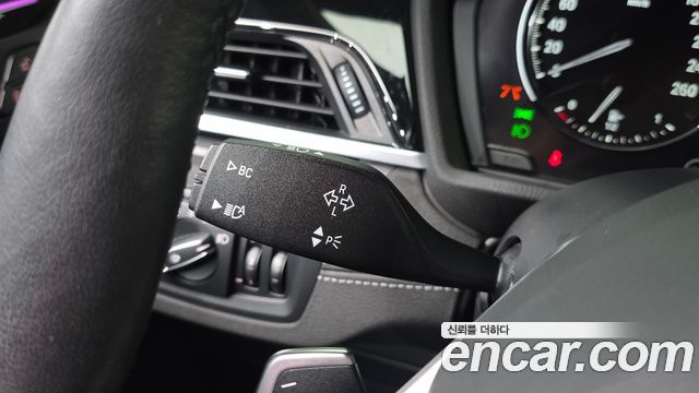 BMW X1 (F48) xDrive 20i xLine 2022 — фото 31