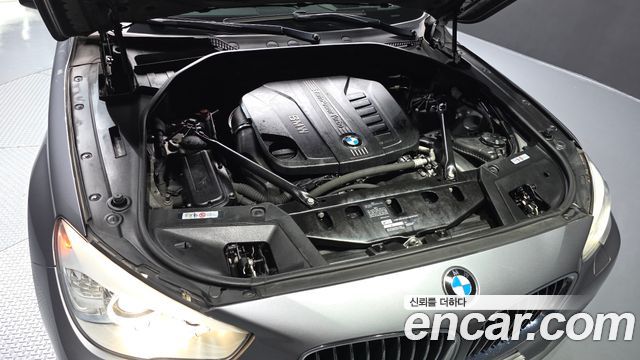 BMW 5 Series GT (F07) GT 30d 2013 — фото 6
