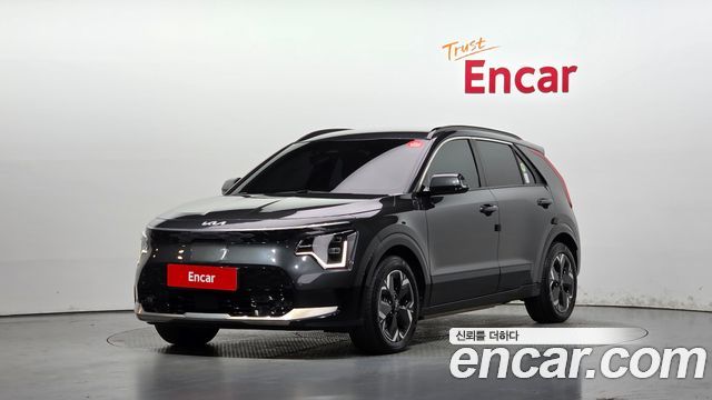 Kia Niro EV Earth 2024 — фото 1