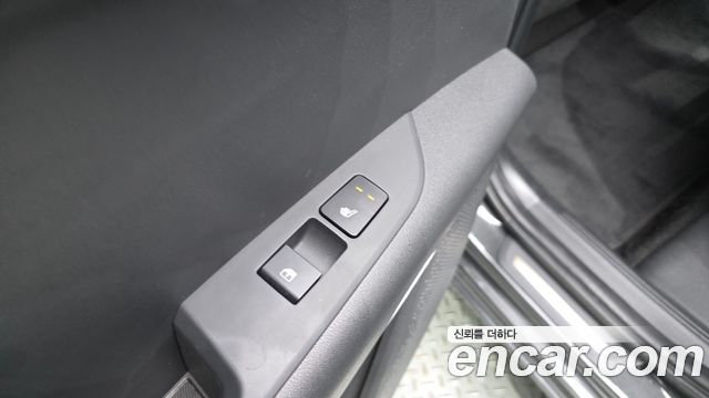 Kia Niro EV Earth 2024 — фото 30