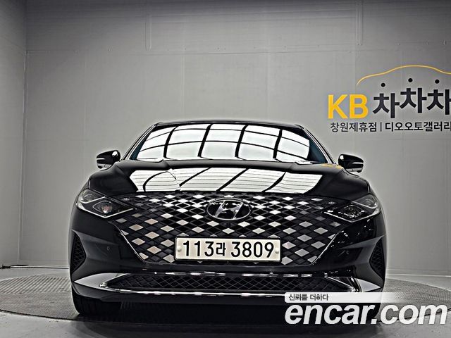 Hyundai Grandeur (IG) 2.5 Le Blanc 2022 — фото 2