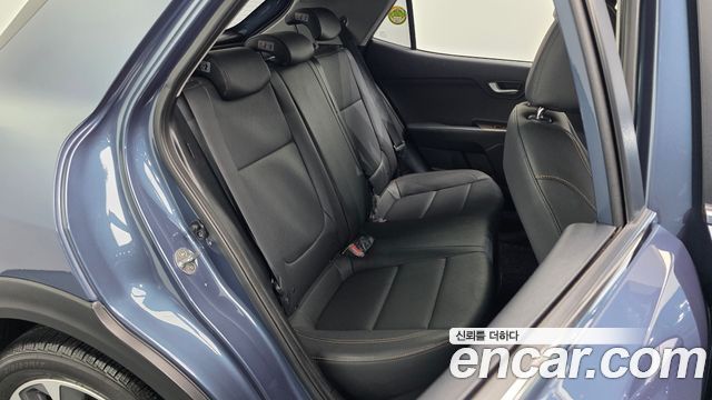 Kia Stonic 1.4 Prestige 2019 — фото 11