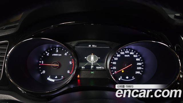 Kia Carnival 9-Seater Hi-Limousine Noblesse Special 2019 — фото 8