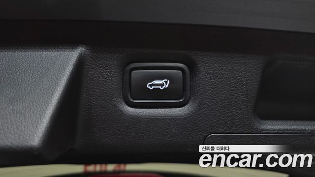 Hyundai Santa Fe Diesel 2.2 4WD Exclusive 2022 — фото 31