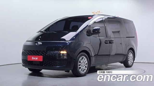 Hyundai Staria Tourer 11-Seater Modern 2022 — фото 1