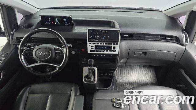 Hyundai Staria Tourer 11-Seater Modern 2022 — фото 7
