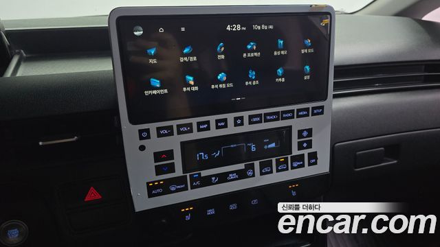 Hyundai Staria Tourer 11-Seater Modern 2022 — фото 16