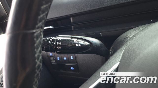 Hyundai Staria Tourer 11-Seater Modern 2022 — фото 18
