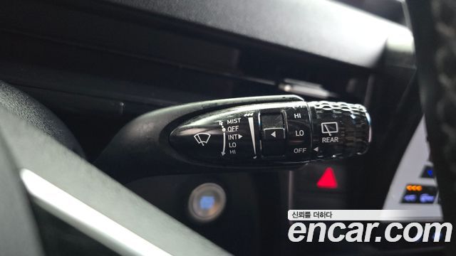 Hyundai Staria Tourer 11-Seater Modern 2022 — фото 19