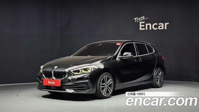 BMW 1 Series (F40) 120i Advantage