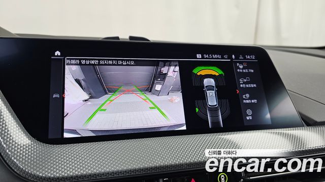 BMW 1 Series (F40) 120i Advantage 2022 — фото 14