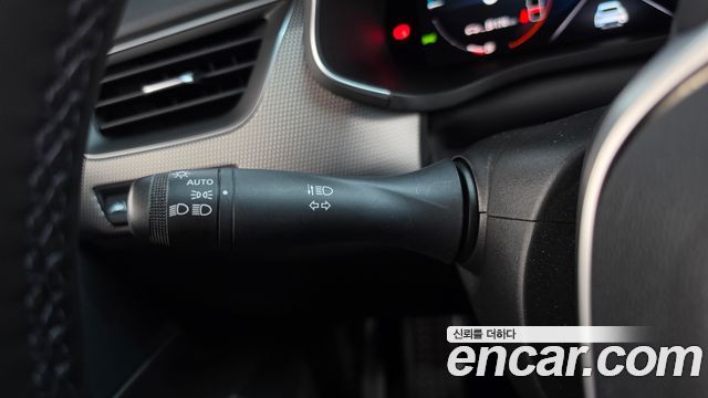 Renault Korea XM3 1.6 E-TECH Inspire 2024 — фото 19
