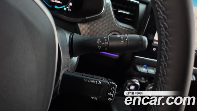 Renault Korea XM3 1.6 E-TECH Inspire 2024 — фото 33