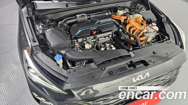 Kia K8 Hybrid Signature 2022 — фото 6