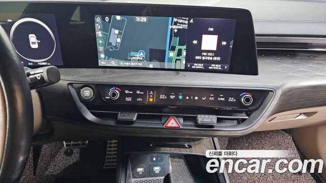 Kia K8 Hybrid Signature 2022 — фото 16