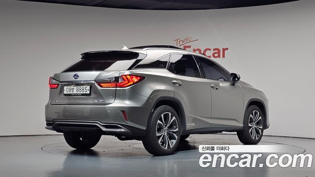 Lexus RX450h (IV) Executive 2019 — фото 2