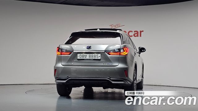 Lexus RX450h (IV) Executive 2019 — фото 4