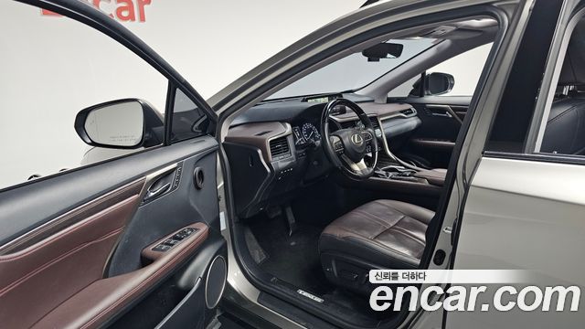 Lexus RX450h (IV) Executive 2019 — фото 10