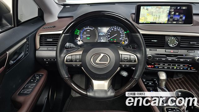 Lexus RX450h (IV) Executive 2019 — фото 17