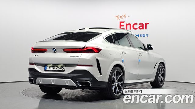 BMW X6 (G06) xDrive40i M Sport 2022 — фото 2